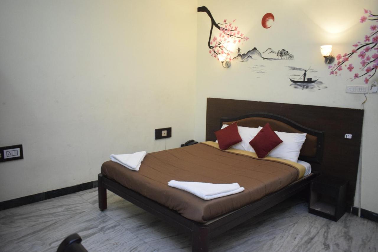 Fabexpress Prana Grande Hotel Pondicherry Esterno foto